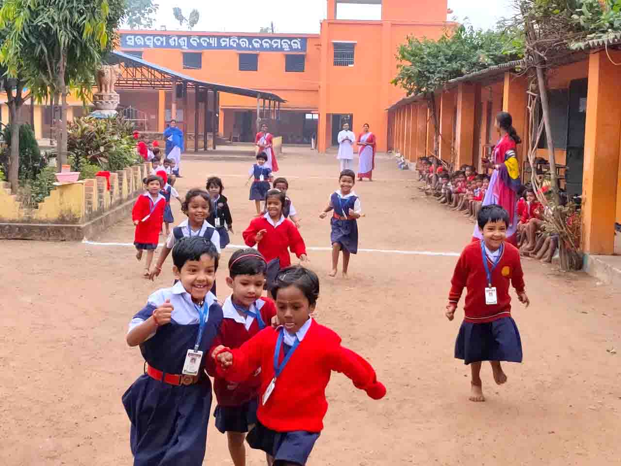 ANNUAL SPORTS OF SHISHU VATIKA ON DT.08.11.2019. (8)
