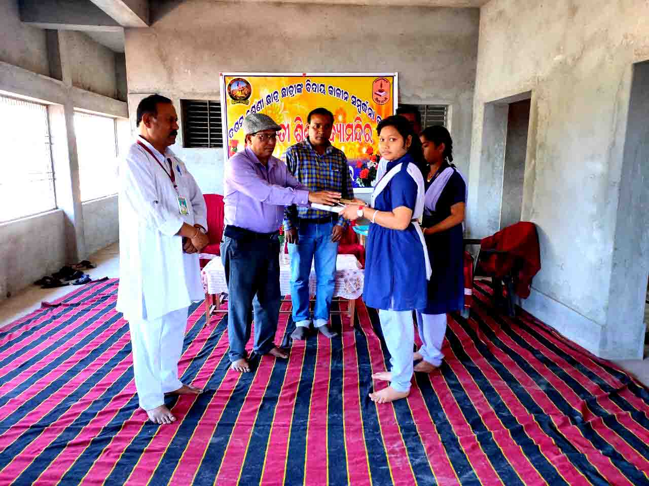 FAREWELL CEREMONY OF CLASS-X ON DT.27.01.2020. (1)